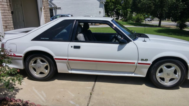 1988 Ford Mustang 5.0L GT - photo 4