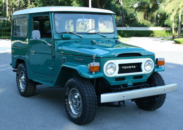 1975 Toyota Land Cruiser FJ40 SURVIVR