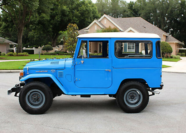1975 Toyota Land Cruiser BJ40 - DIESEL - 33K MILES - photo 2