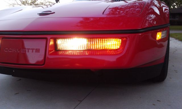 1985 Chevrolet Corvette Base Hatchback 2-Door - photo 10