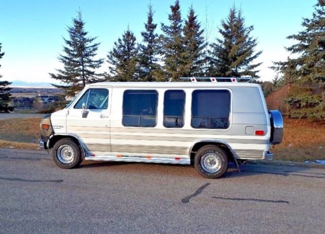 1989 Chevrolet G20 Van - photo 3