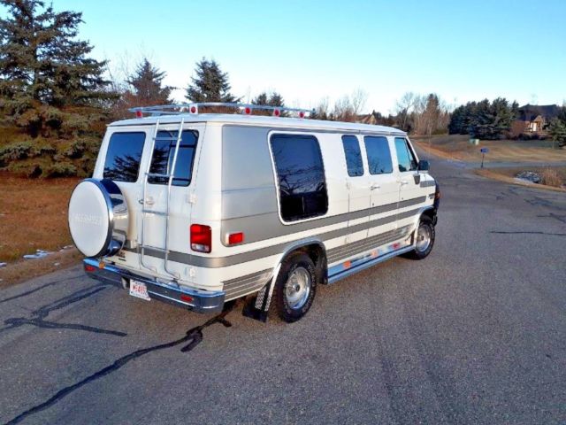 1989 Chevrolet G20 Van - photo 6