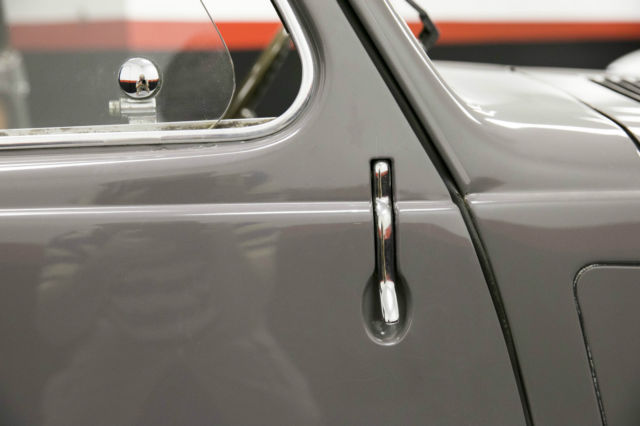 1952 Fiat Topolino COMMEMORATIVE - photo 4