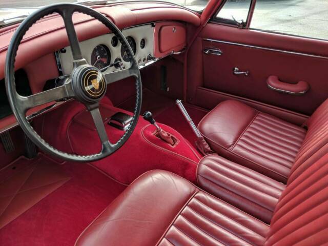 1960 Jaguar XK XK150 - photo 10