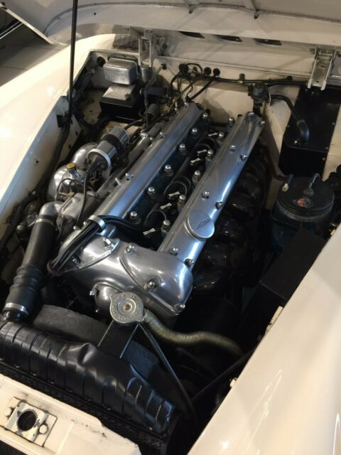 1960 Jaguar XK XK150 - photo 12