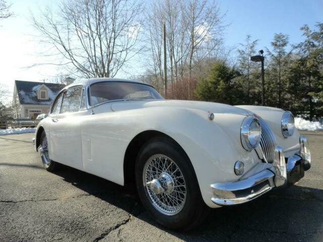 1960 Jaguar XK XK150 - photo 2