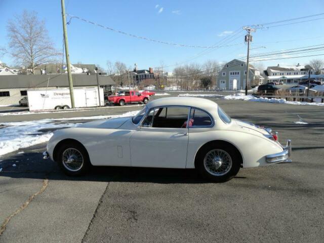 1960 Jaguar XK XK150 - photo 4