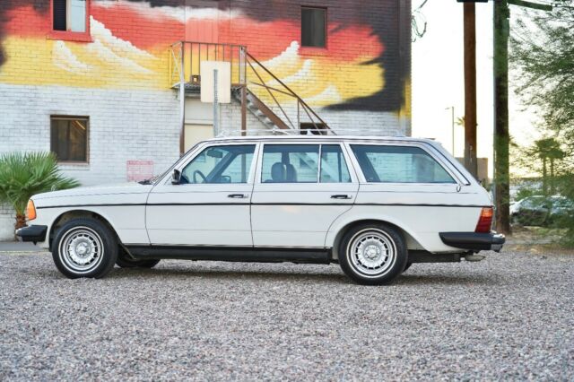 1985 Mercedes-Benz 300-Series - photo 3