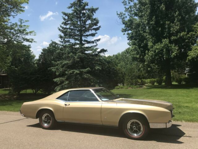 1966 Buick Riviera