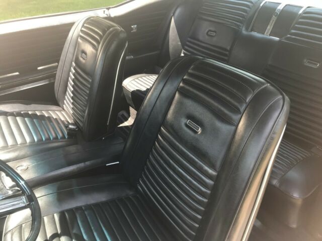 1966 Buick Riviera - photo 4