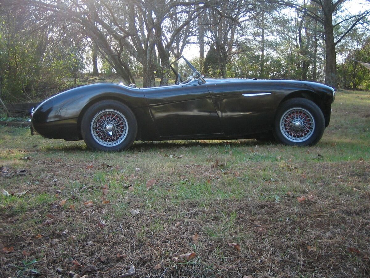 1956 Austin Healey 100 - photo 2