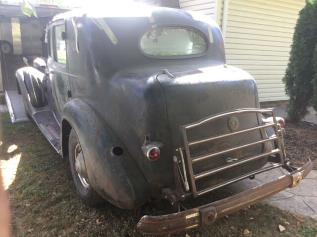 1937 Packard Super Eight - photo 5