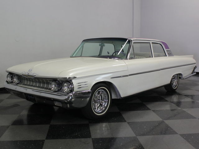 UNUSUAL MERCURY METEOR, 390 V8, AUTO, PS, PB, PW, REALLY NICE CUSTOM PAINT JOB! 1961 Mercury Meteor