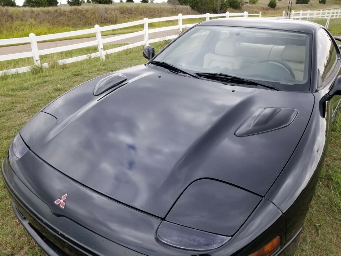 1992 Mitsubishi 3000GT VR4 - photo 4