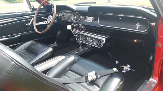 1965 Ford Mustang Convertible - photo 13