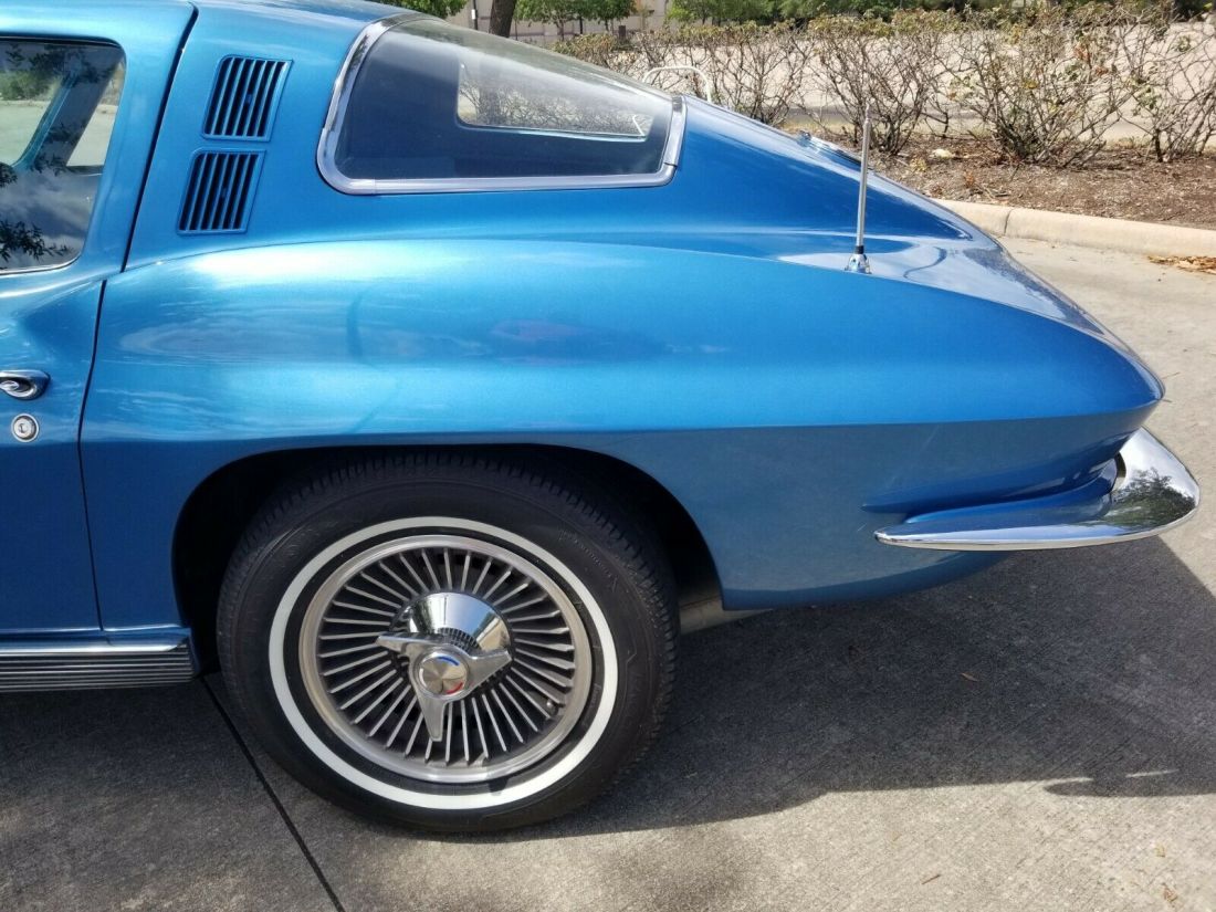 1965 Chevrolet Corvette - photo 12