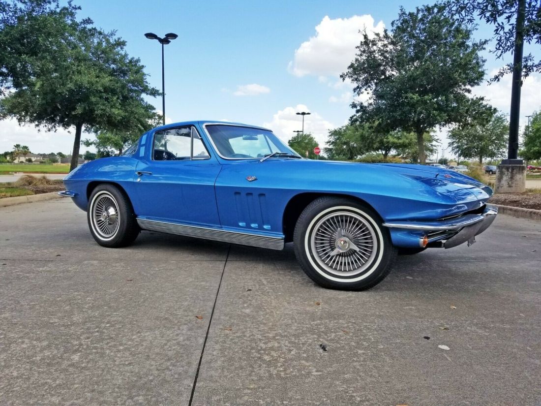 1965 Chevrolet Corvette - photo 4