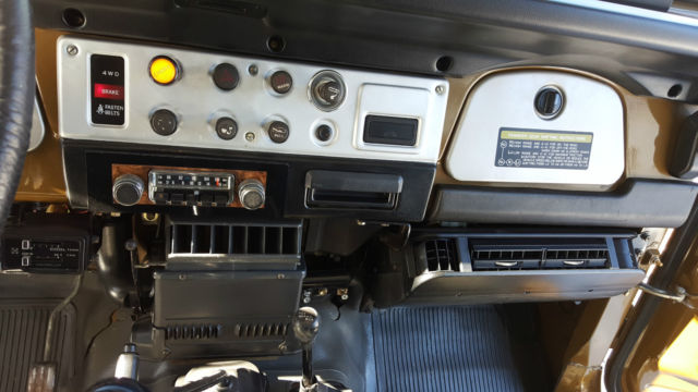 1983 Toyota Land Cruiser FJ40 - photo 13
