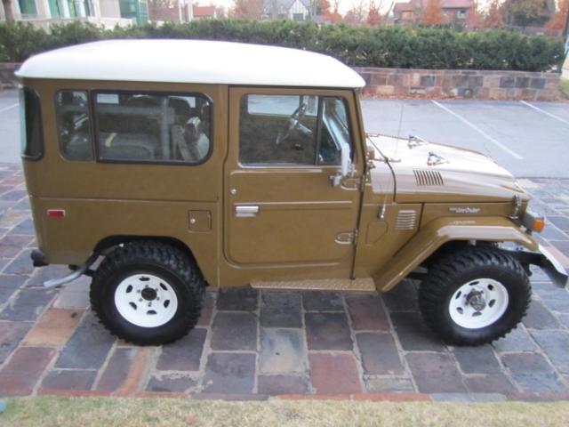 1983 Toyota Land Cruiser FJ40 - photo 4