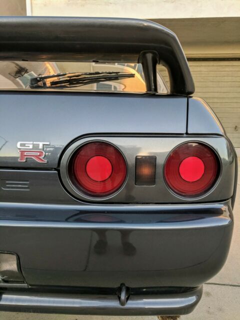 1991 Nissan Skyline GT-R - photo 2
