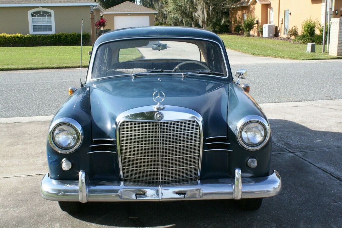1961 Mercedes-Benz Sedan 180 b