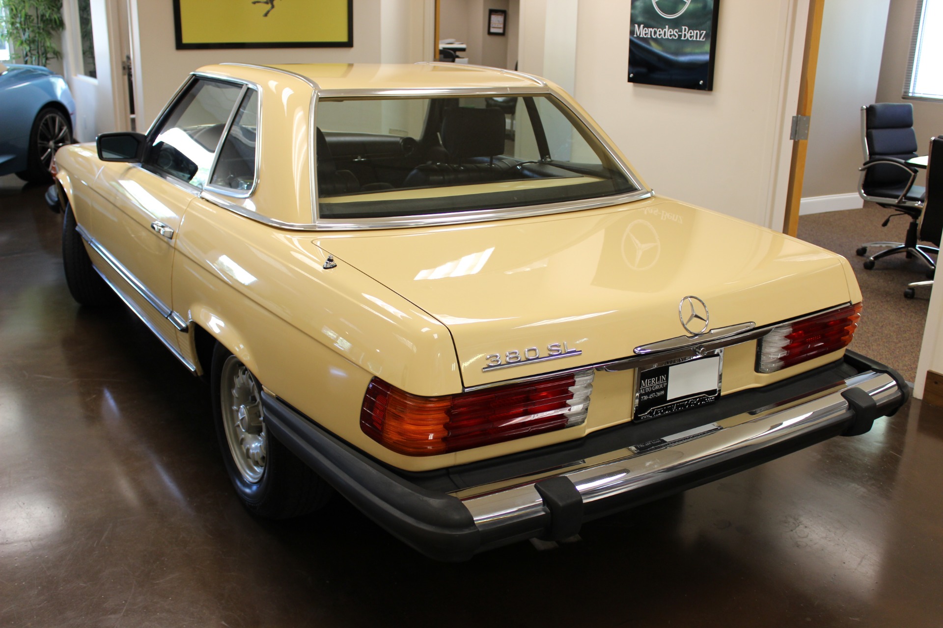 1983 Mercedes-Benz 380 - photo 10