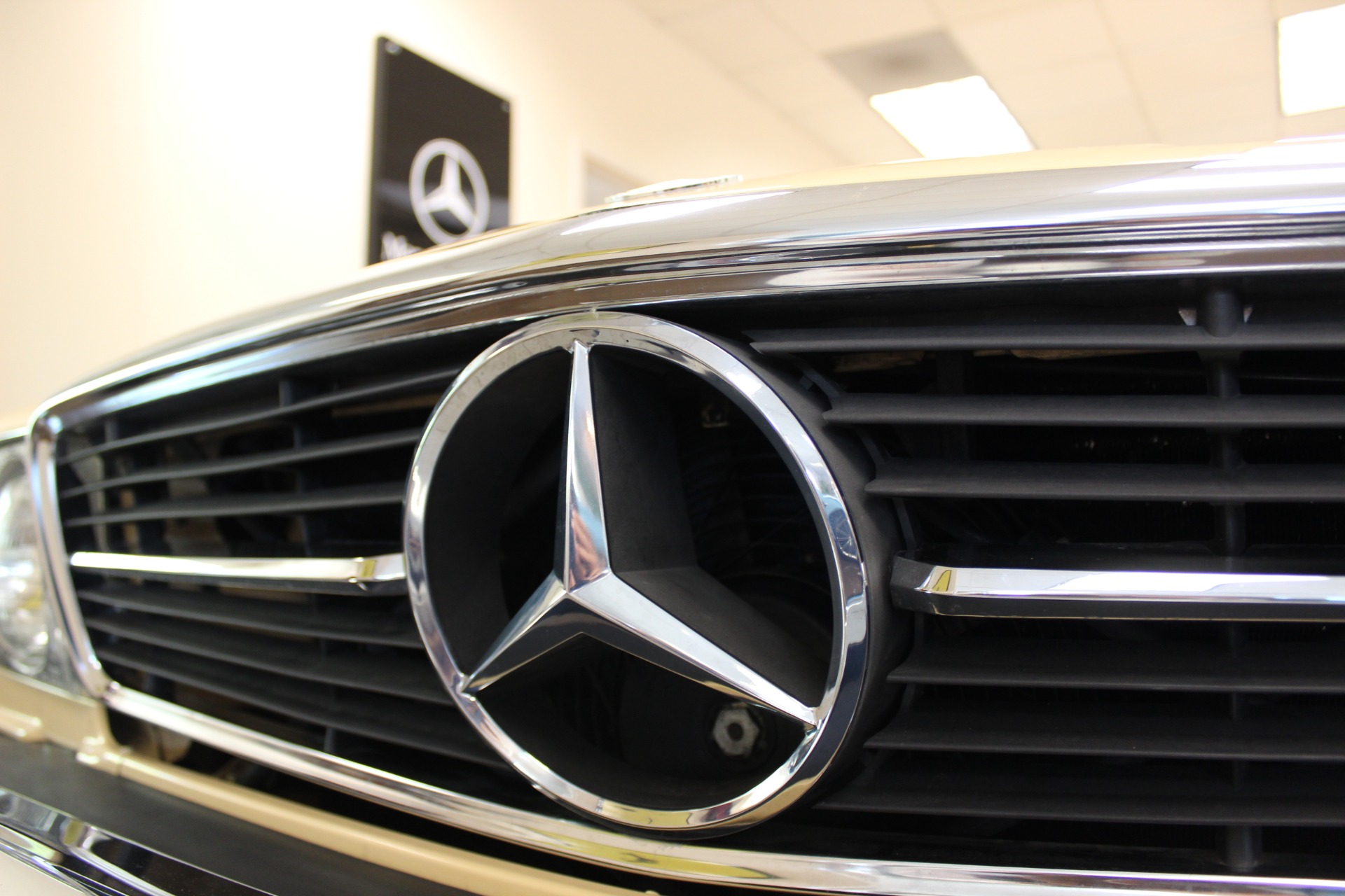 1983 Mercedes-Benz 380 - photo 8