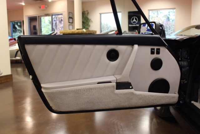 1991 Porsche 911 Carrera 2 Cabriolet - photo 12
