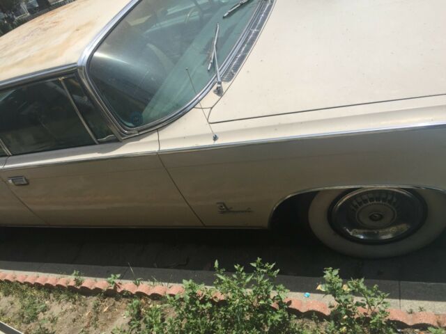 1964 Chrysler Imperial - photo 2