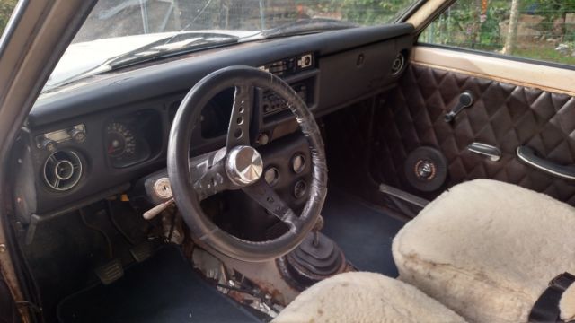 1971 Datsun 510 2 door - photo 5
