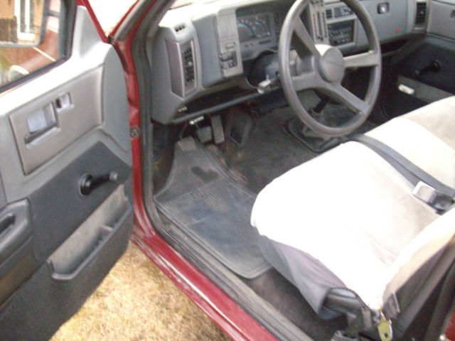 1992 Chevrolet S-10 Tahoe Package - photo 11