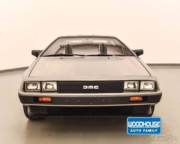 1981 DeLorean DMC-12 - photo 2