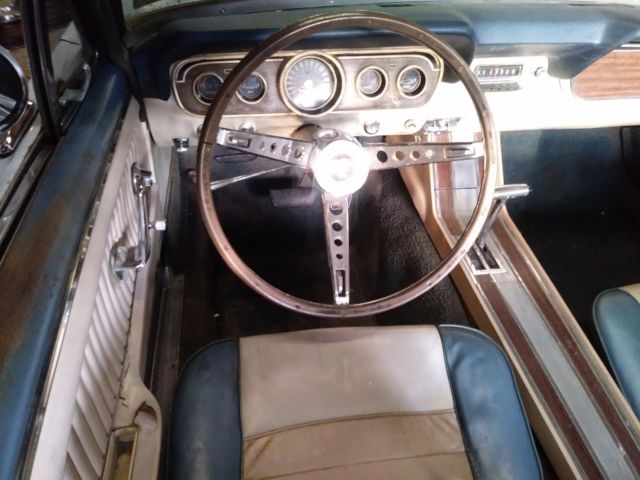 1966 Ford Mustang Convertible - photo 10