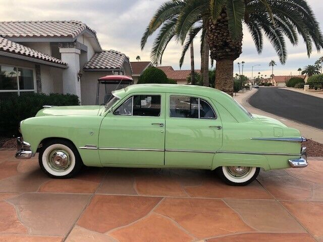 1951 Ford Super Deluxe - photo 3