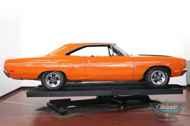 1970 Plymouth Road Runner Numbers Matching 6 Barrel 4 speed Dana Trac Pack - photo 11