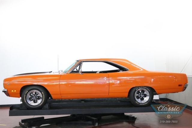 1970 Plymouth Road Runner Numbers Matching 6 Barrel 4 speed Dana Trac Pack - photo 2