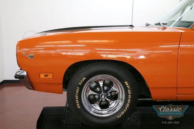 1970 Plymouth Road Runner Numbers Matching 6 Barrel 4 speed Dana Trac Pack - photo 3