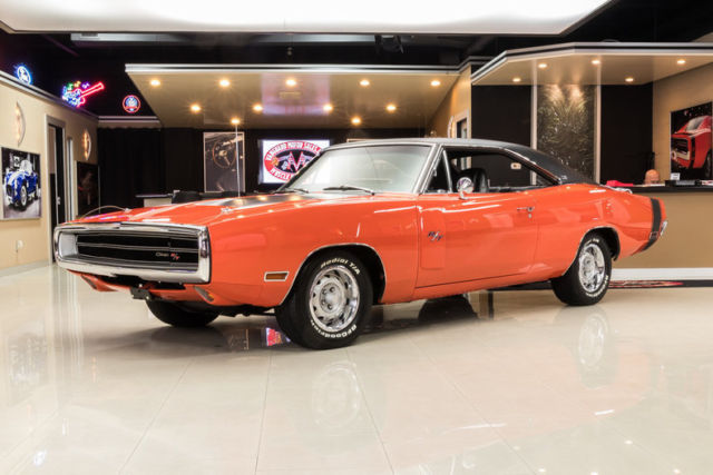 V-Code! # Matching Drivetrain, 440ci V8 Six Pack, 727 Auto PS, PB, Hemi Orange! 1970 Dodge Charger R/T V-Code 440 Six Pack