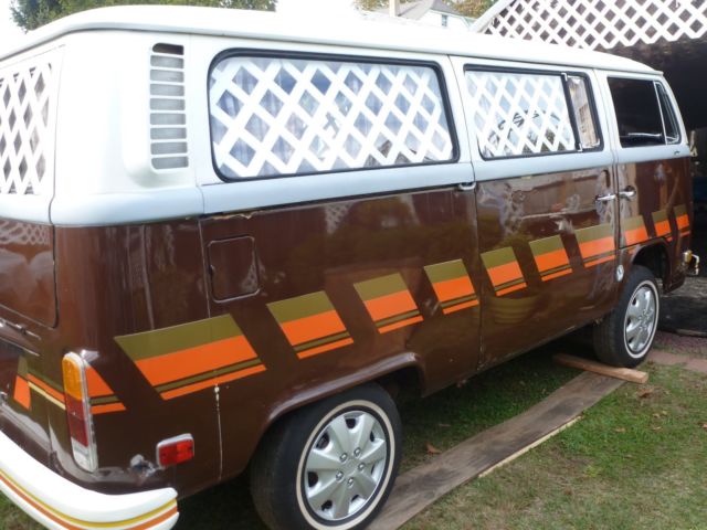 1973 Volkswagen Bus/Vanagon hardwood trim interior - photo 3