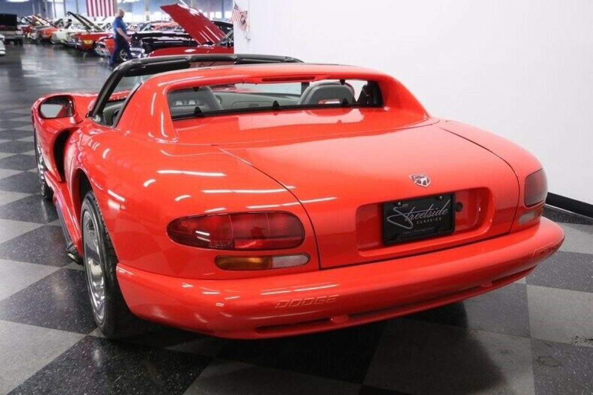 1994 Dodge Viper RT-10 - photo 11