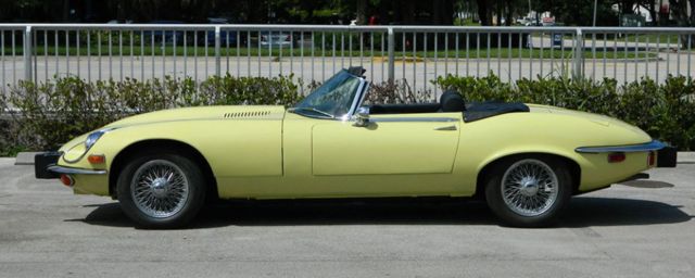 1974 Jaguar E-Type SERIES III - photo 2