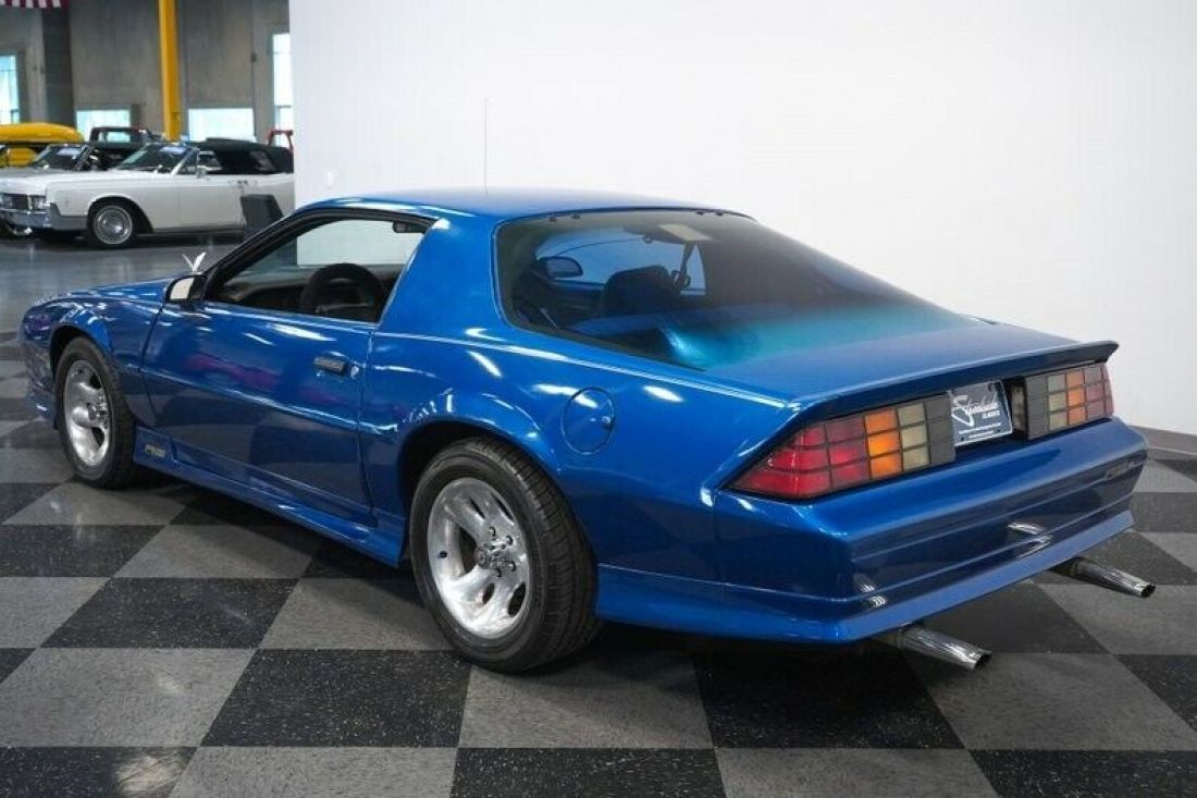 1991 Chevrolet Camaro - photo 10
