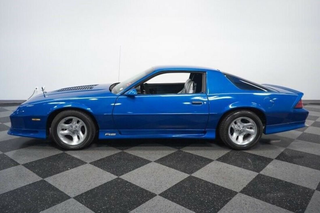 1991 Chevrolet Camaro - photo 8