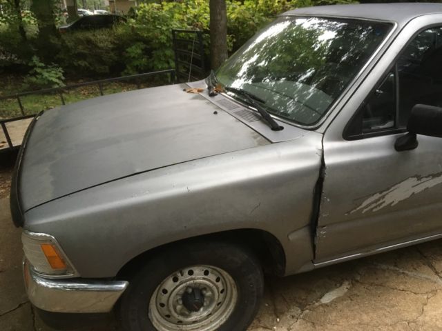 1993 Toyota Tacoma deluxe - photo 4