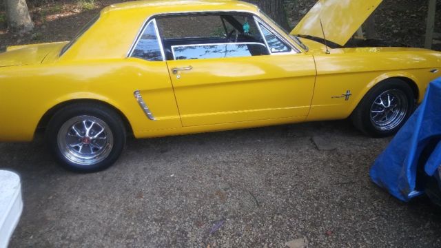 1965 Ford Mustang - photo 3