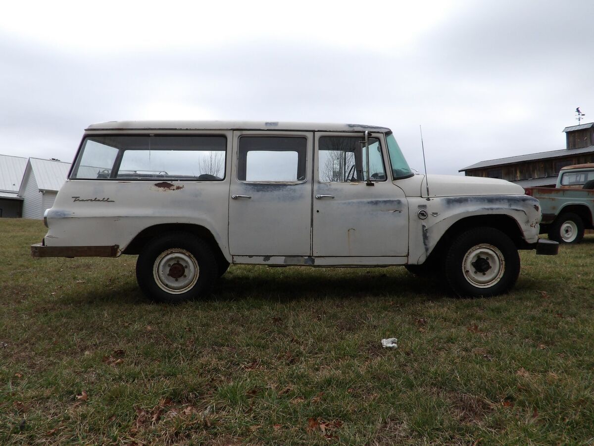 1965 International Harvester 1200 Travelall 4x4 - photo 5