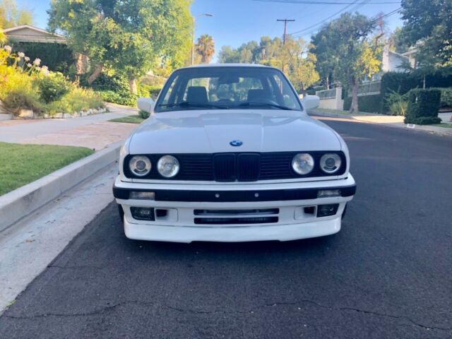 1991 BMW 3-Series 318is - photo 5