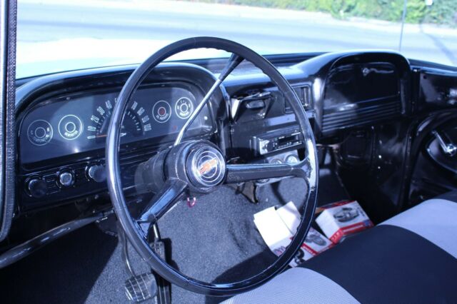 1963 Chevrolet C-10 FLEETSIDE - photo 10