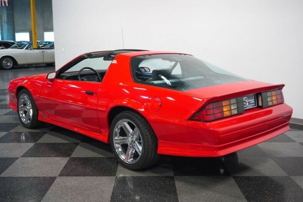 1991 Chevrolet Camaro RS - photo 10