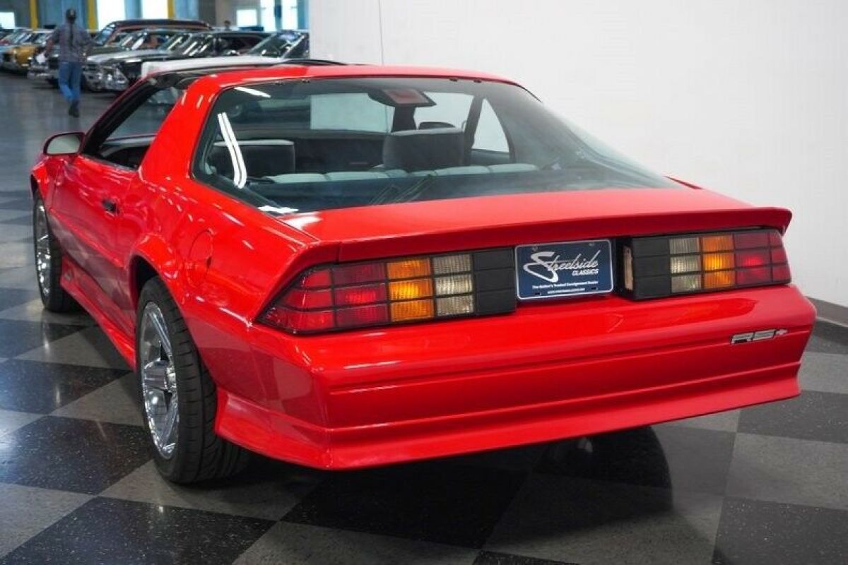 1991 Chevrolet Camaro RS - photo 11